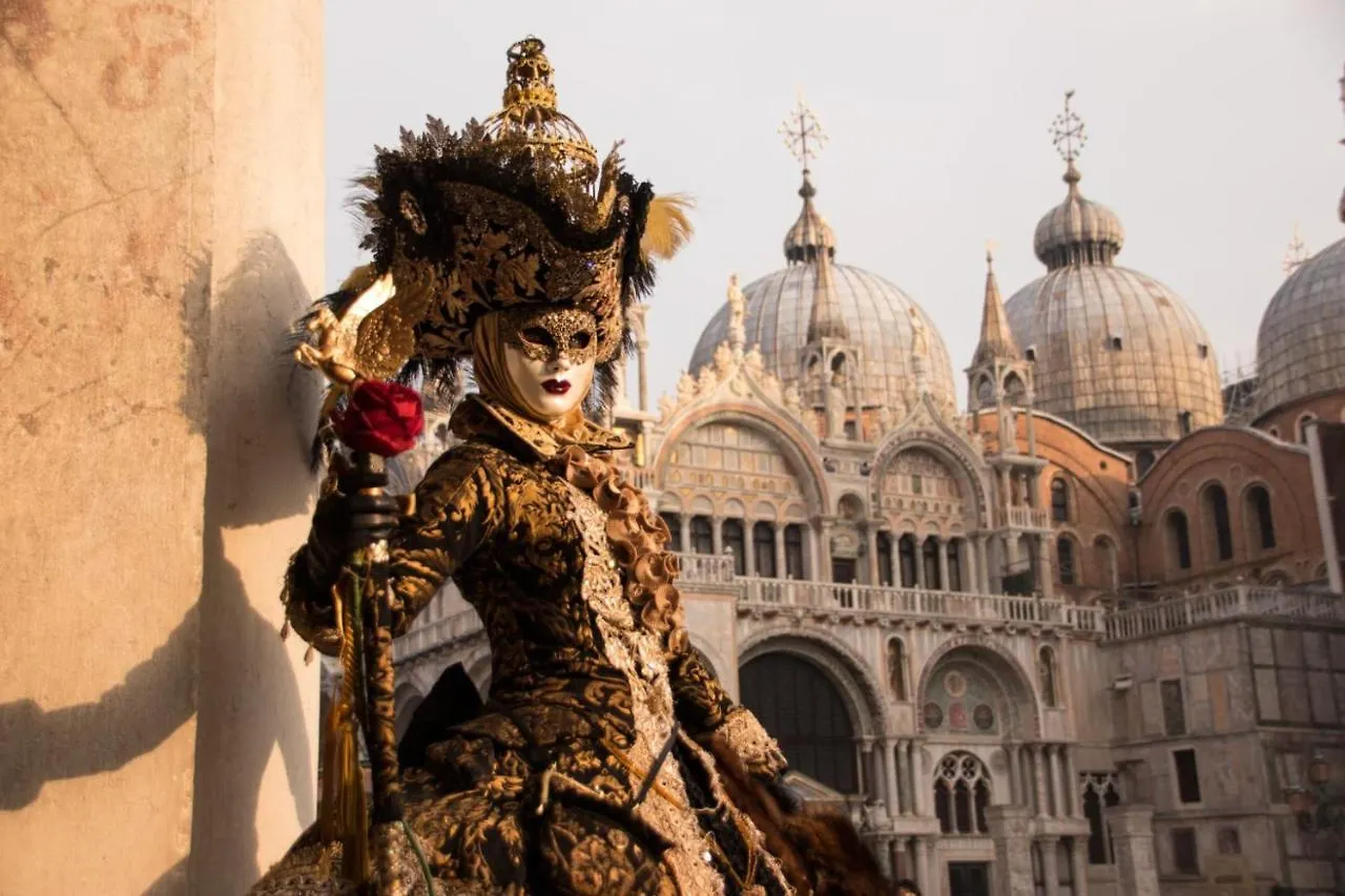 Mirandolina Venice Exclusive Apartment 0*,  Italy